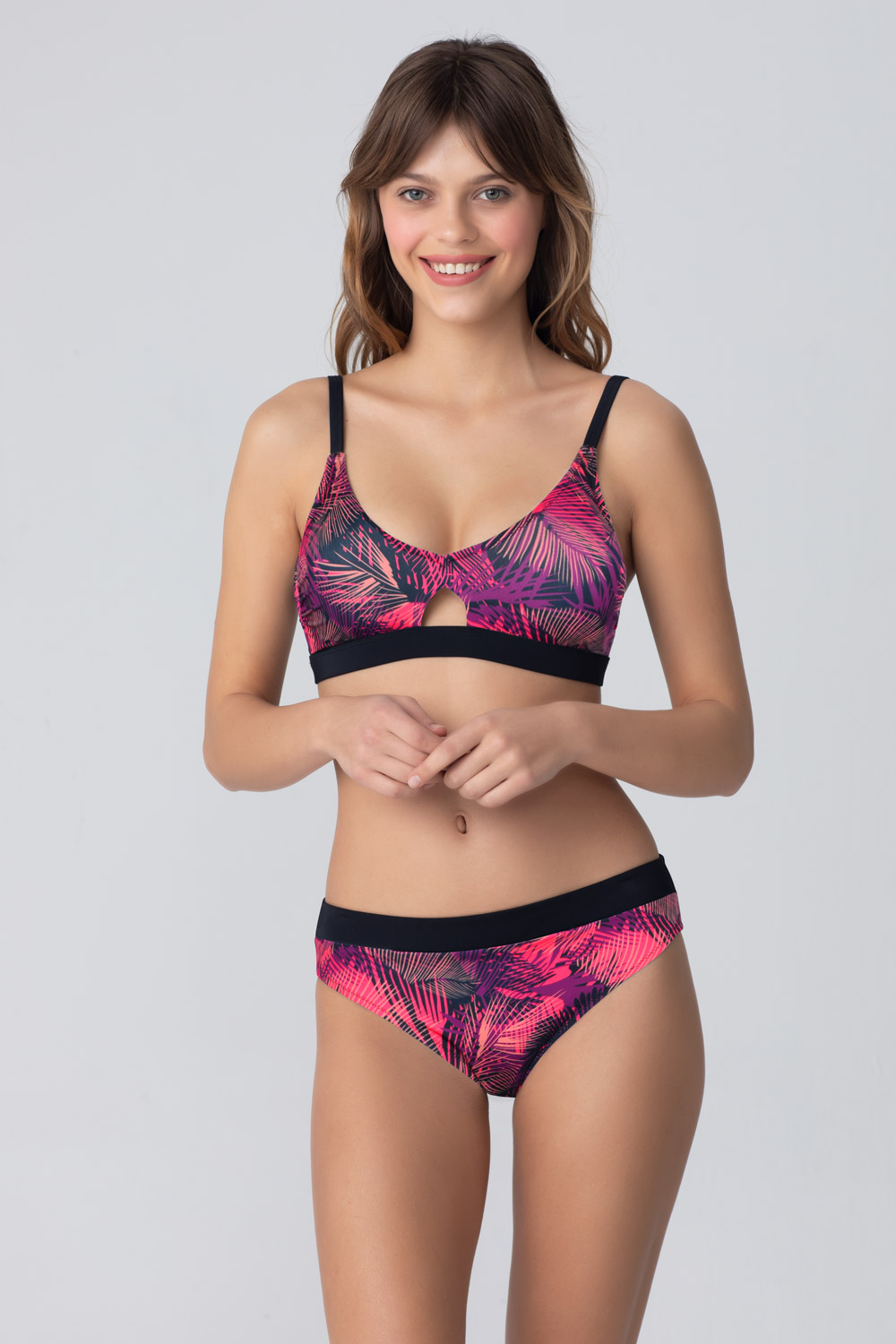 Hawaiian Patterned Gathering Bikini