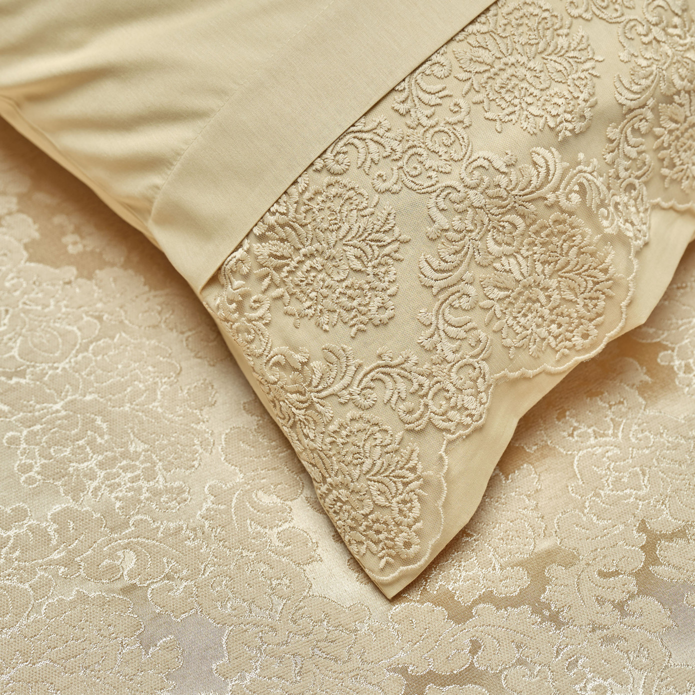 Karaca Home Mylene Beige Lace Cotton Private Pique Set