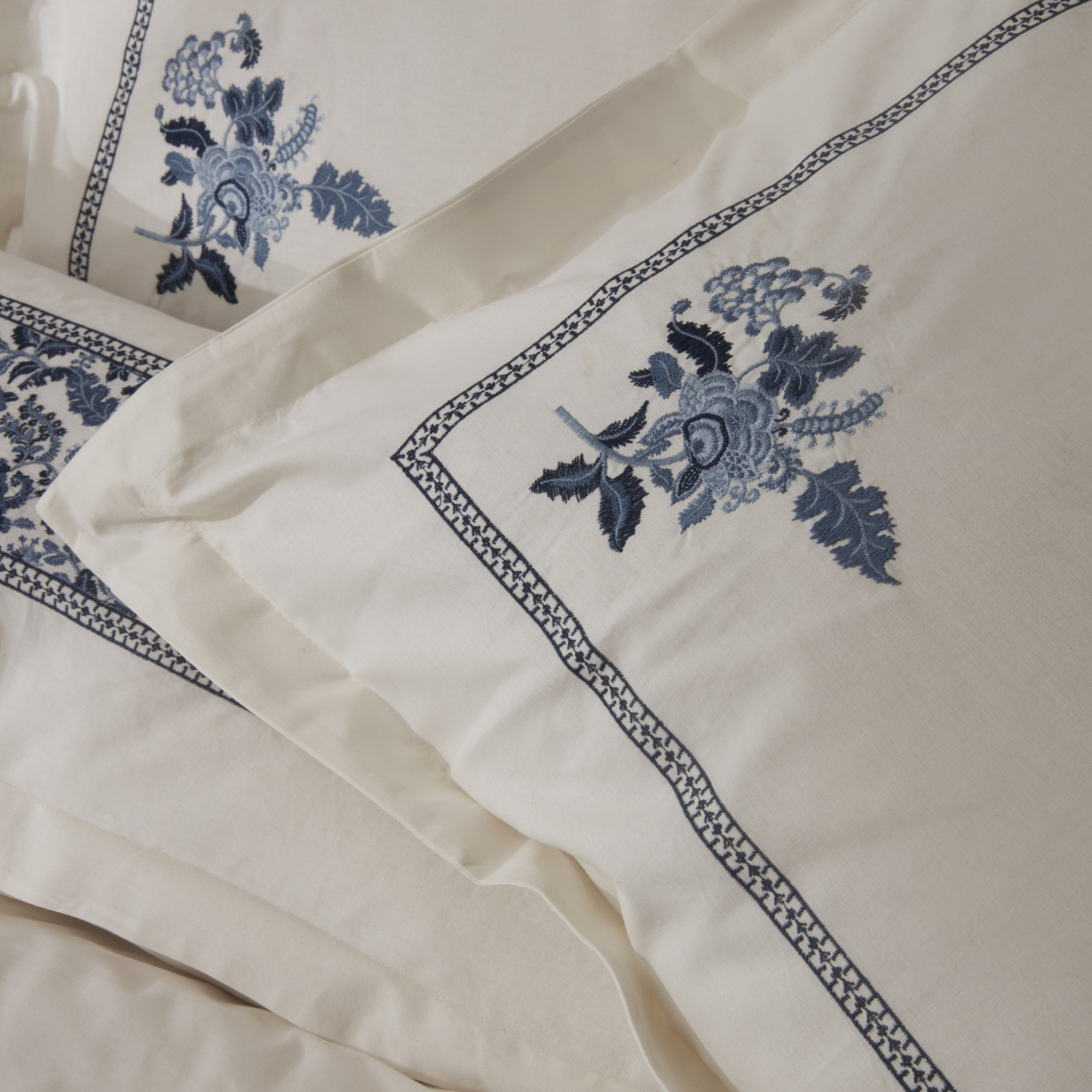 Karaca Home Lima 100% Cotton Double Embroidered Duvet Cover Set White