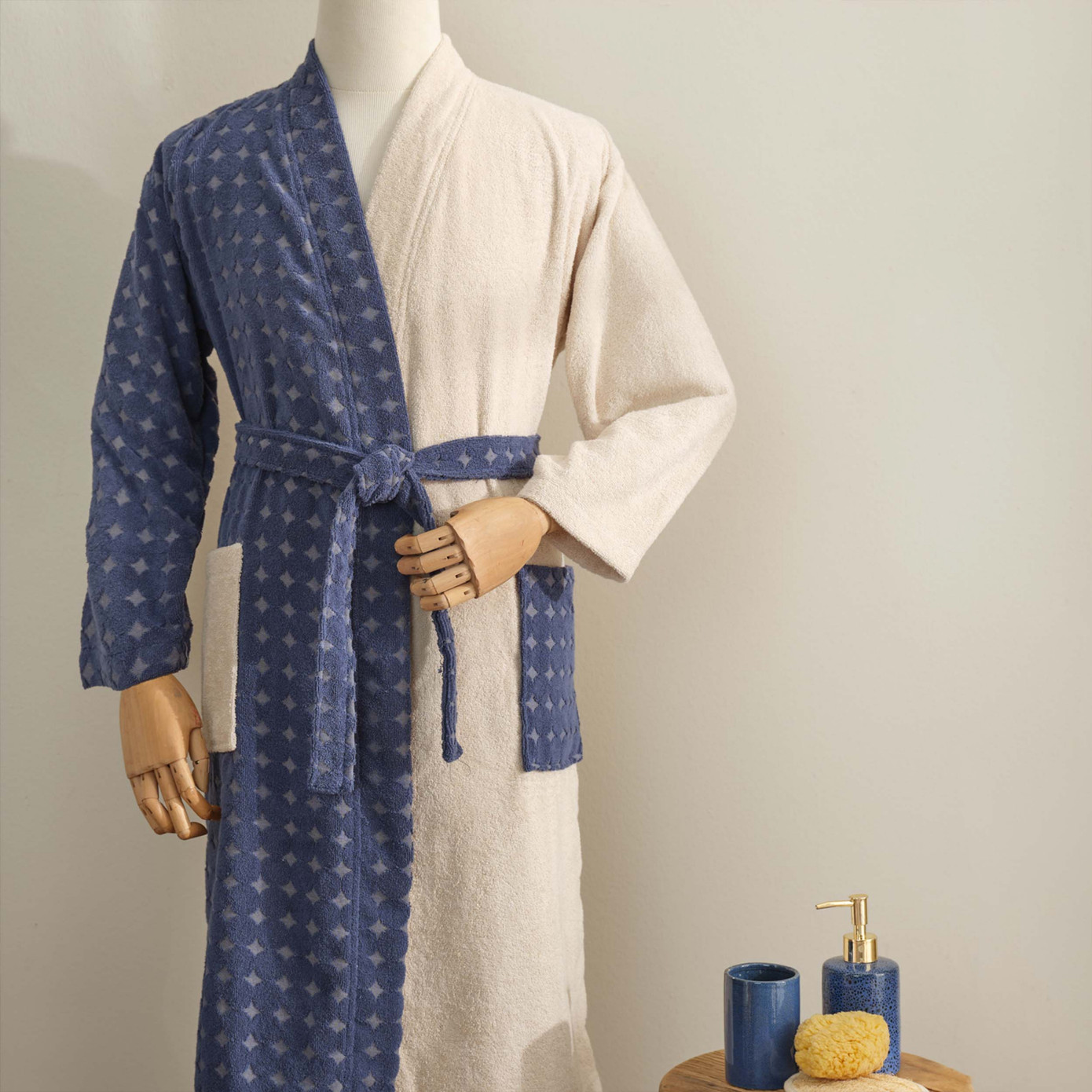 Karaca Home Young Audra Navy Blue Beige 100% Cotton Bathrobe L/XL