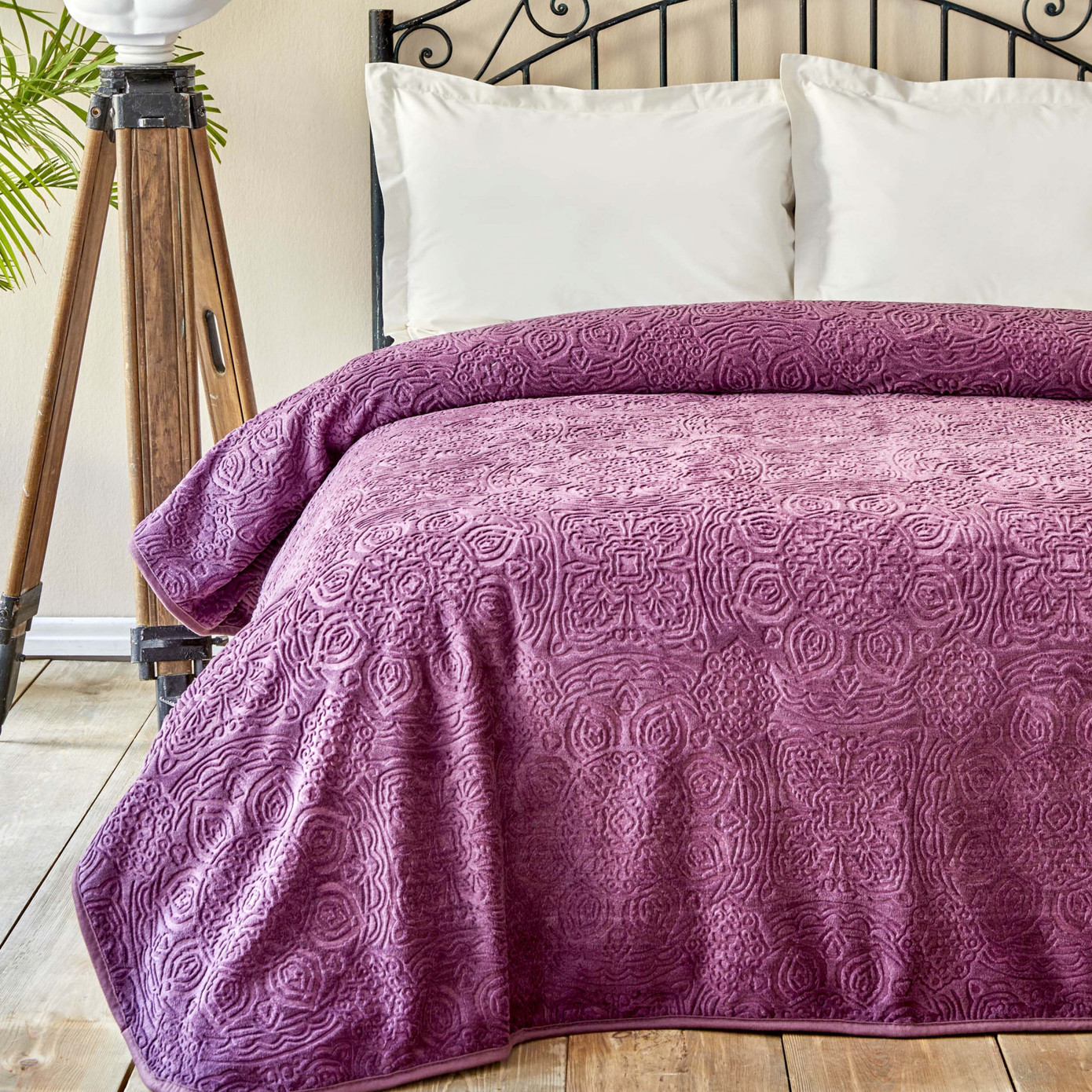 Karaca Home Scala Plum Double Embosy Blanket