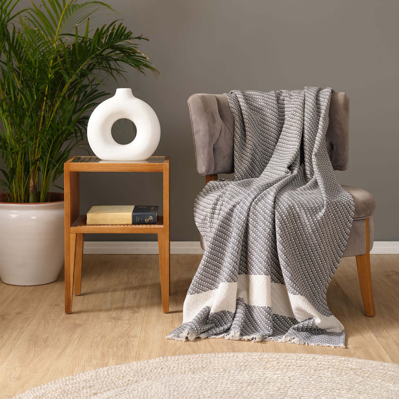 Karaca Home Wilma Anthracite Throw Blanket 130x170 Cm