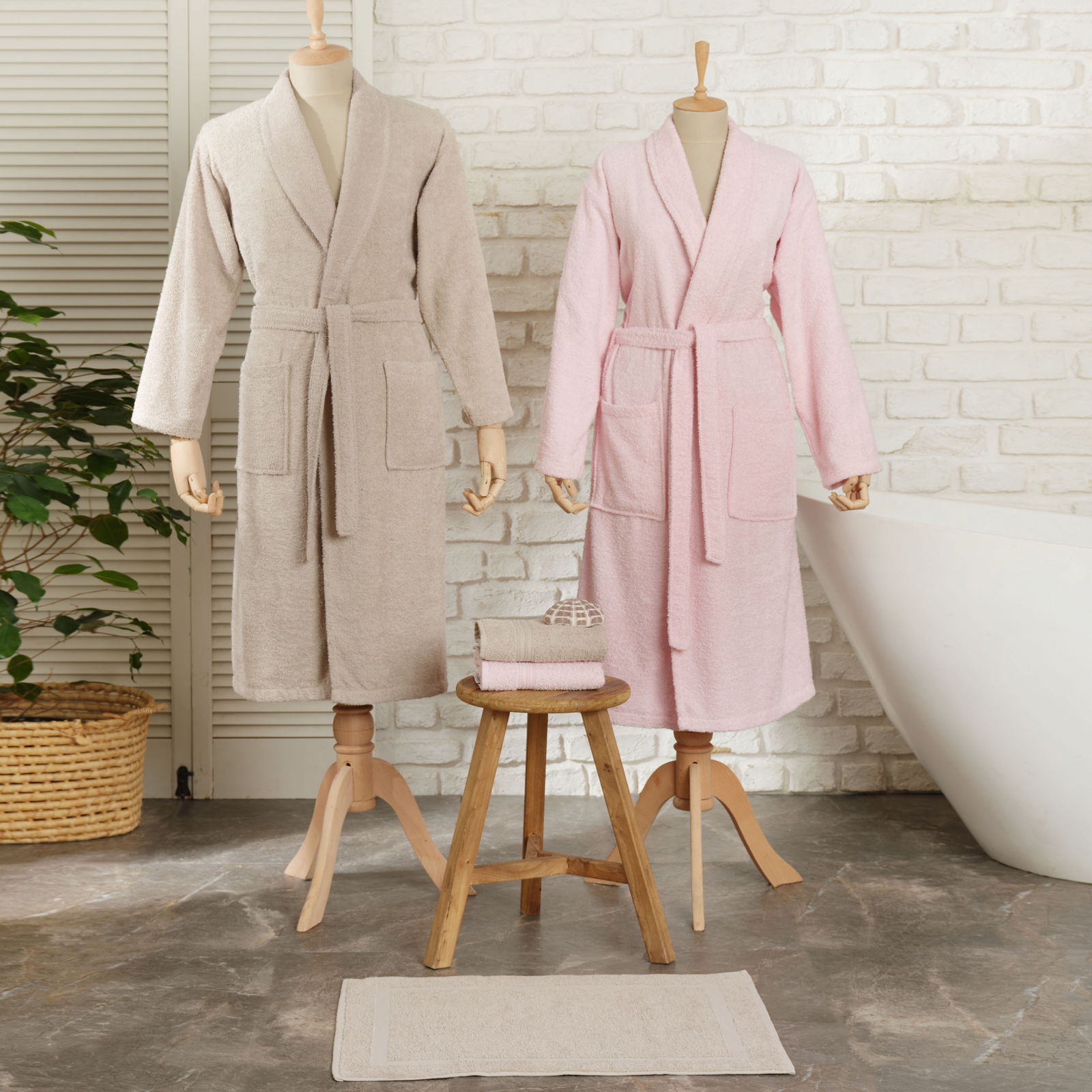 Timeless Maren Powder-Stone 5 Piece Family Bathrobe Set