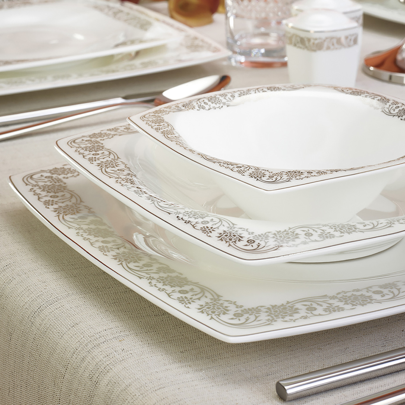 Karaca Fine Pearl Trove 62 Pieces Dinnerware Set For 12 Persons