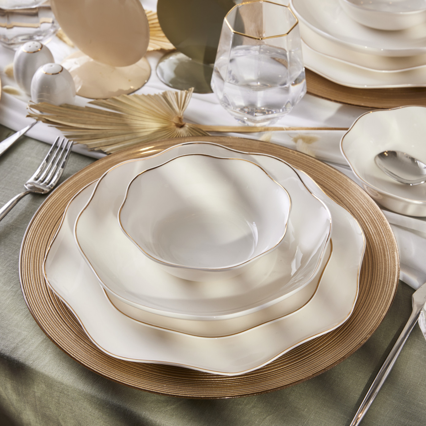 Emsan Lotus Fine Bone 53 Pieces Dinnerware Set For 12 People Gold