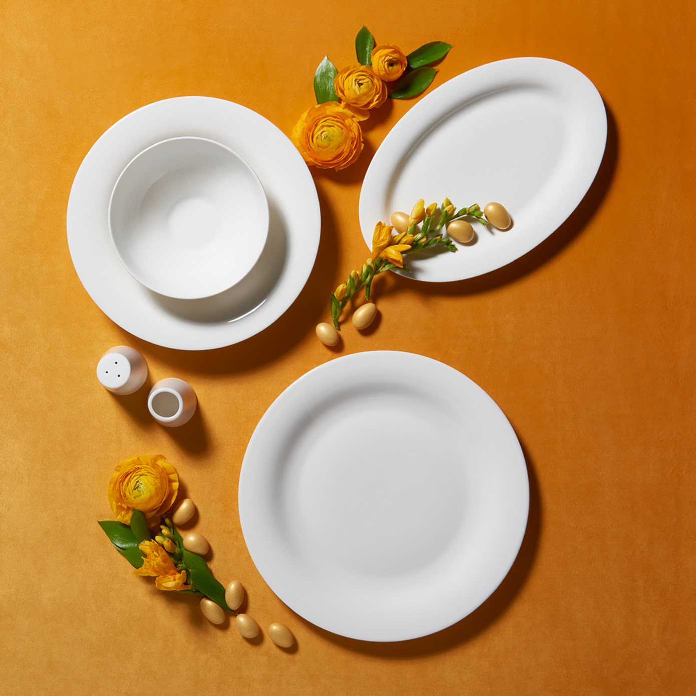 Jumbo Golda 61 Pieces Dinnerware Set For 12 People