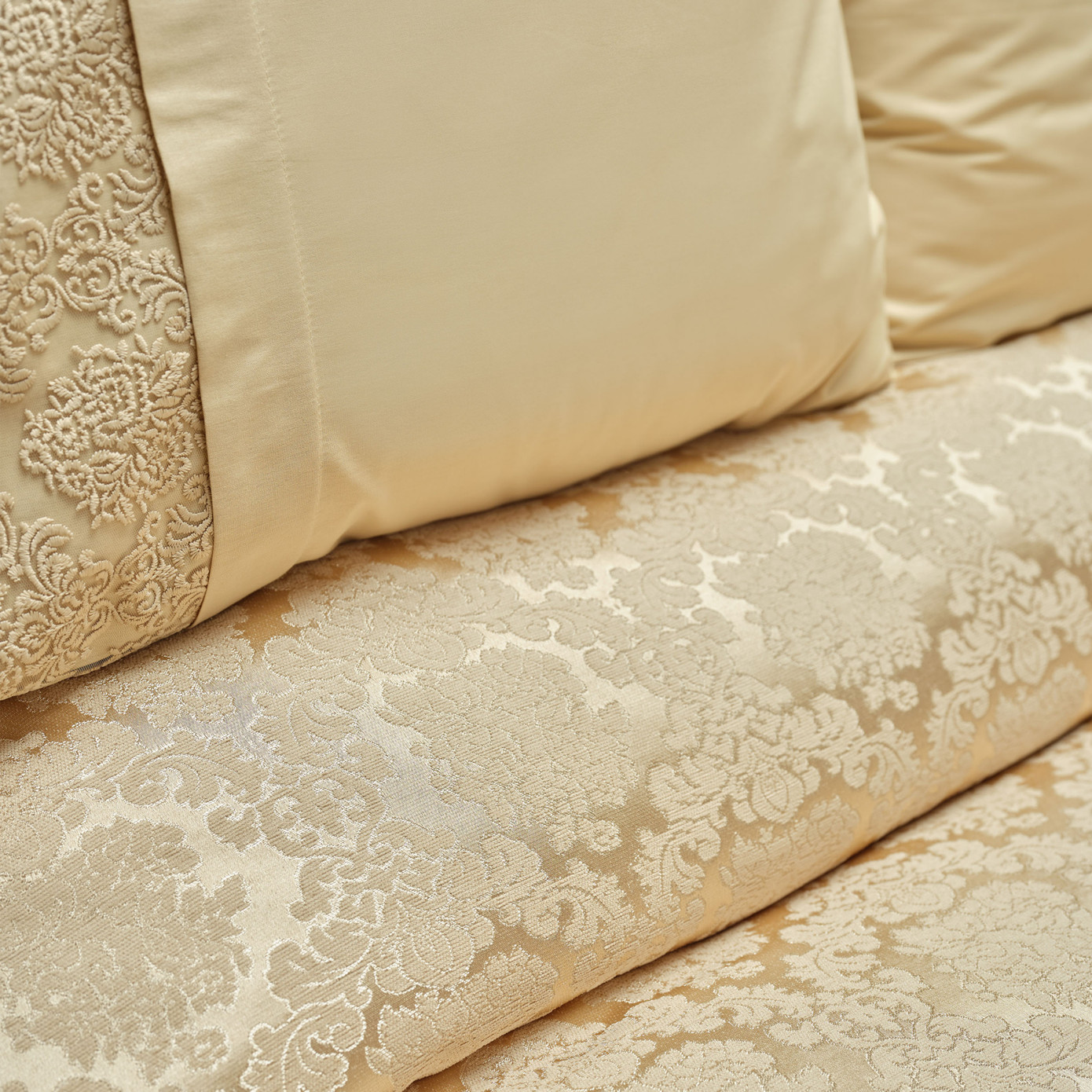 Karaca Home Mylene Beige Lace Cotton Private Pique Set