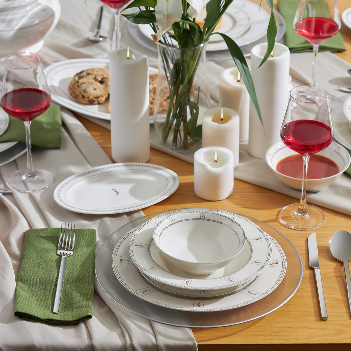 Emsan Olivia New Bone 60 Pieces Dinnerware Set For 12 People New