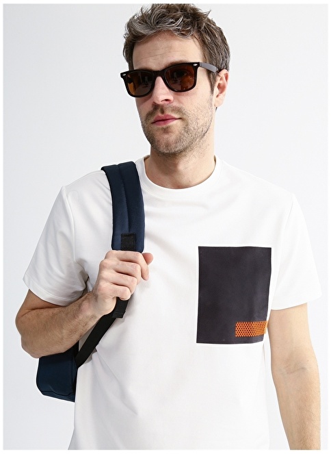 Factory O Collar Plain White Men's T-Shirt FASINAS