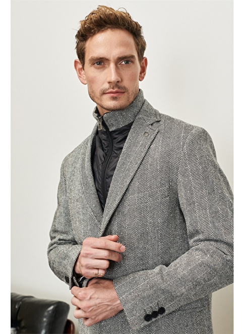 Mono Collar Knitted Pull-out Vest Wool Cachet Coat