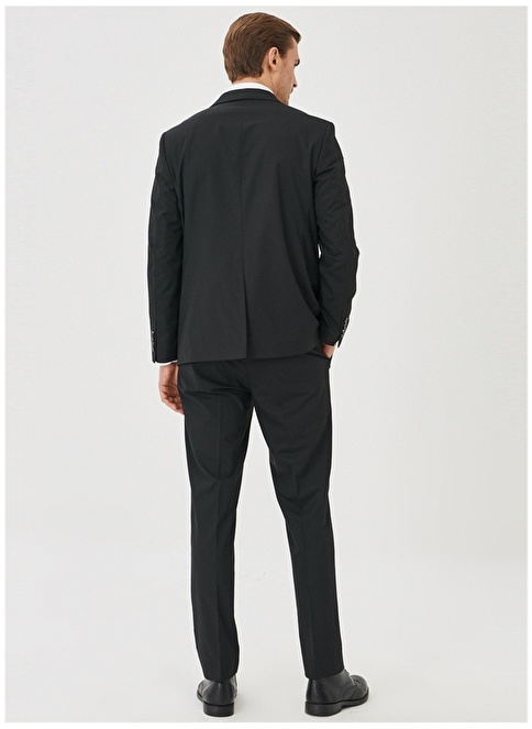 Altınyıldız Classic Black Suit