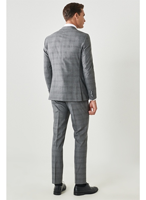 Extra Slim Fit Mono Collar Checked Suit