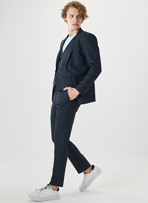 Extra Slim Fit Mono Collar Straight Classic Suit