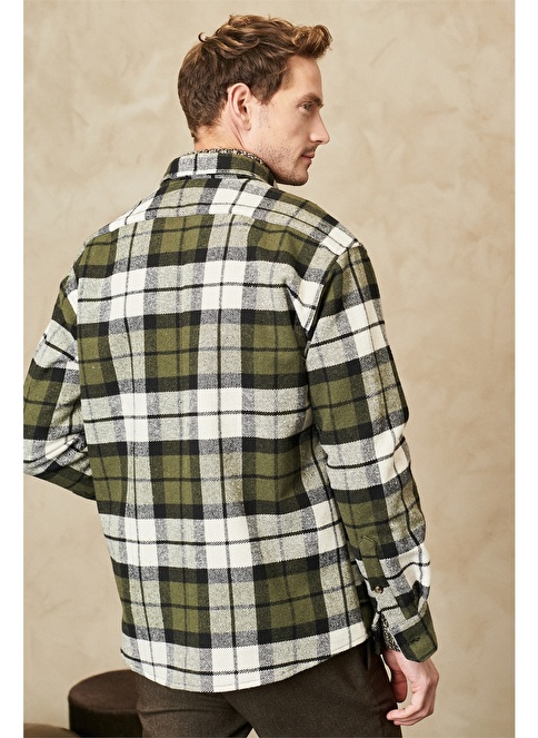 Oversize Fit Buttoned Collar Plaid Lumberjack Shirt Jacket